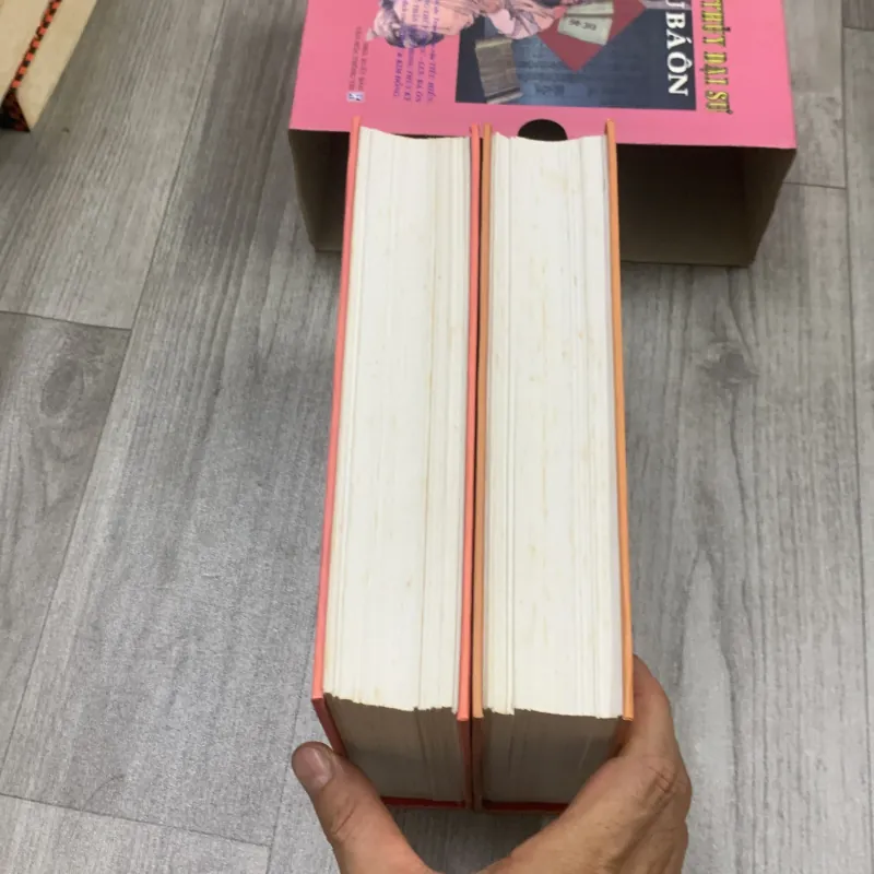 Phong thuỷ đại sư - lưu bá ôn. Bộ 2 tập có hộp. 7b4 1009503