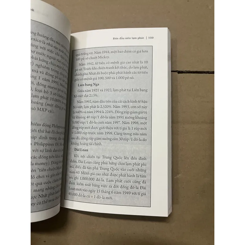 Đón đầu siêu lạm phát 1019858