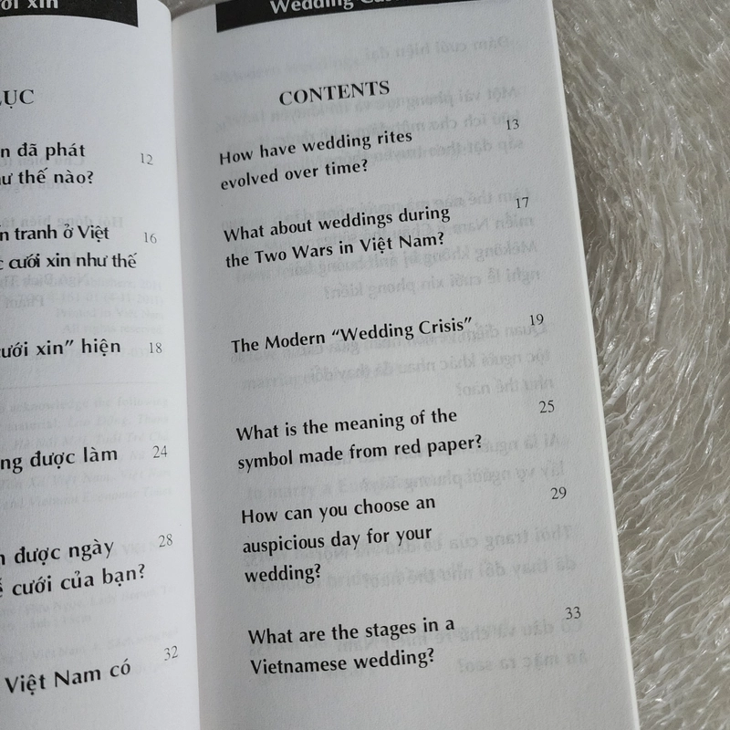 Tục lệ cưới xin | Hữu Ngọc chủ biên | song ngữ Anh Việt 541981