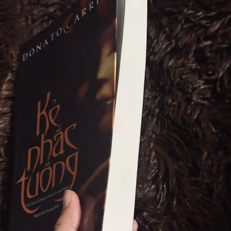 Kẻ nhắc tuồng (sách đẹp)  764351