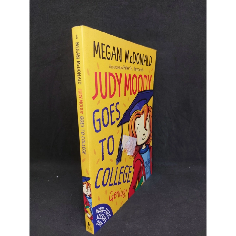 [Phiên Chợ Sách Cũ] Judy Moody goes to college 2303 415435