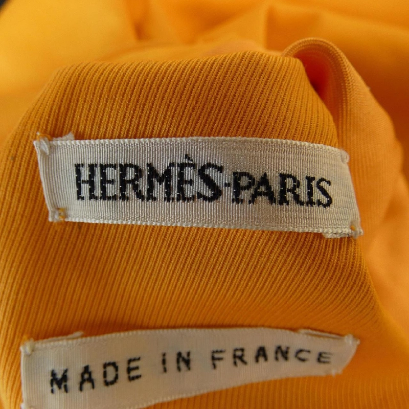 HERMES LES CAPUCINES TUILERAIN. Áo khoác - Hàng hiệu Authentic 823185