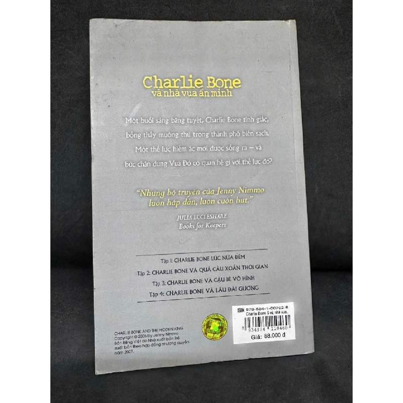 [Phiên Chợ Sách Cũ] Charlie Bone Và Nhà Vua Ẩn Mình, 2012 - Jenny Nimmo S1108 SBM 925116