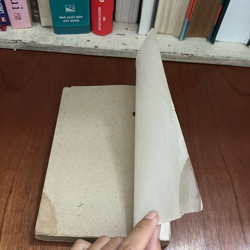 II Sách Xưa: Bão Táp (Tiểu Thuyết) - Trần Quốc Khải - 1989 605232