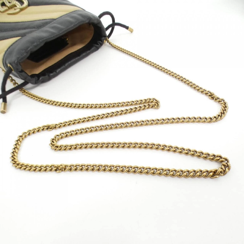 Túi xách vai GG MARMONT 573817 0OLQX của Gucci 613397