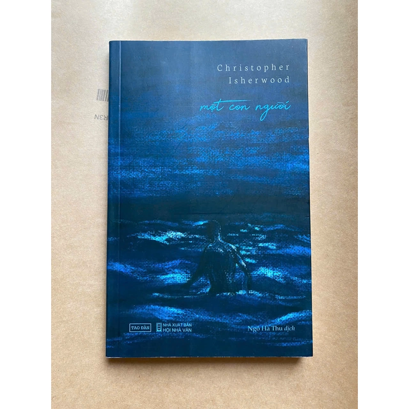Một Con Người - Christopher Isherwood - xuất bản bởi Cty Sách Tao Đàn 445537