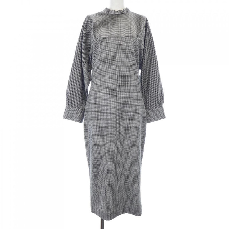 FENDI FDB877 AKSM Đầm - Hàng hiệu Chính hãng 815988