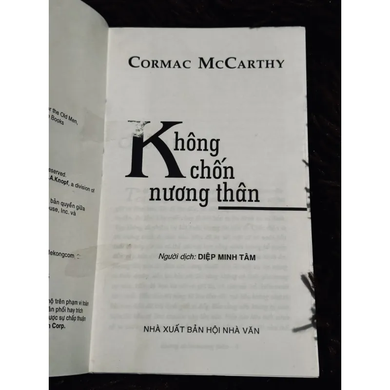 Không chốn dung thân 757552