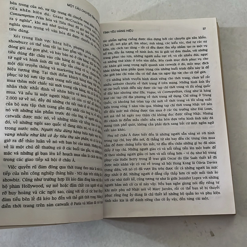 Tình yêu hàng hiệu - Radha Chadha 525053