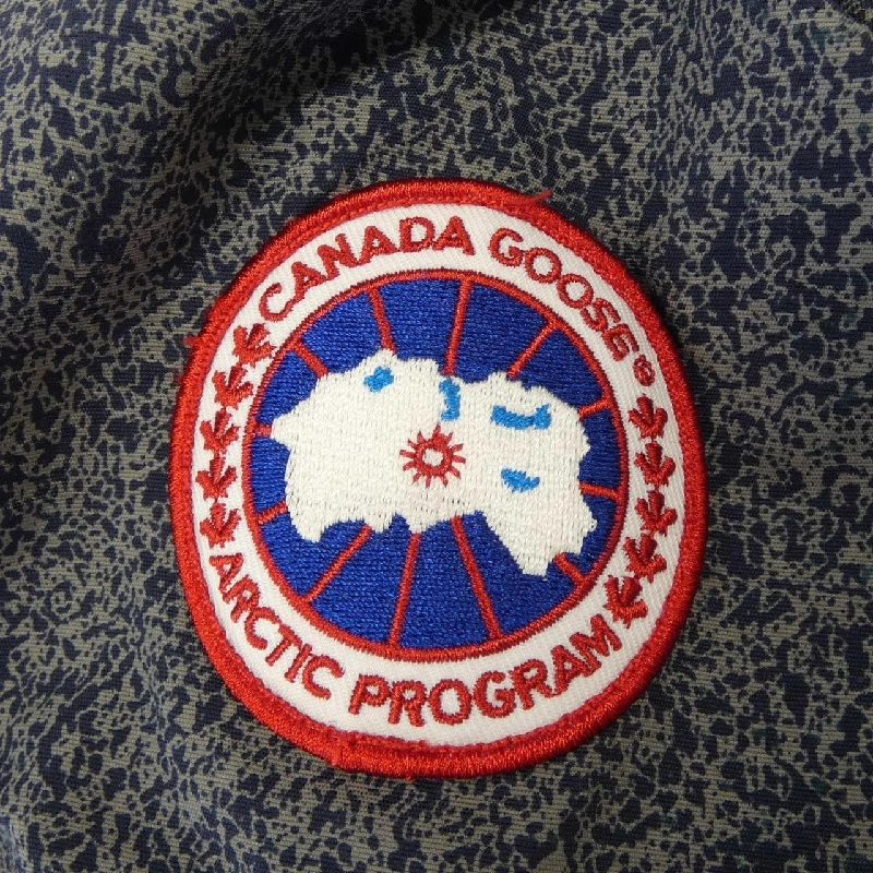 Canada Goose 2404M Jacket - Hàng hiệu Authentic 891542