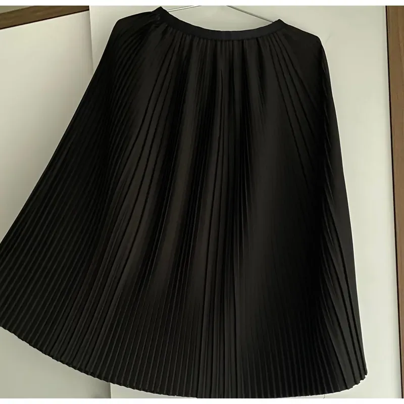 MỚI 99%****CHÂN VÁY MIDI XẾP LY MÀU ĐEN* FREESIZE* MỚI CHẤT ĐẸP* TẶNG QUÀ 0Đ 591583