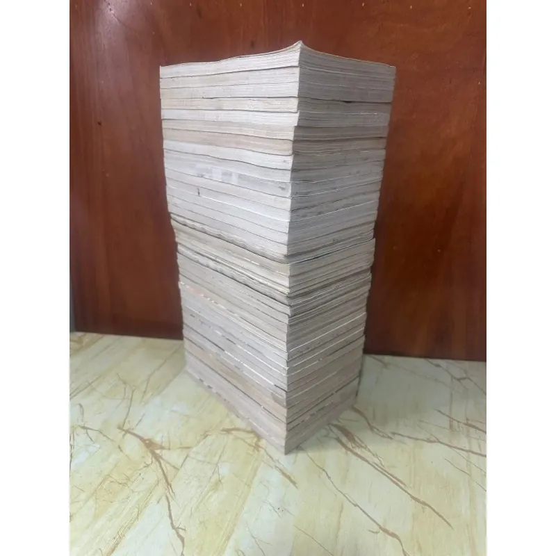 Mắt quỷ KYO full 38c ,2c ẩm 973834