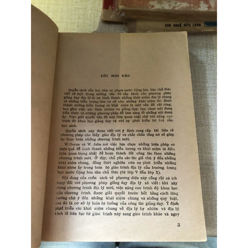 Hình thành biểu tượng và khái niệm trong giảng dạy địa lý-Wolfgang Doran_Walter Jabn 960318