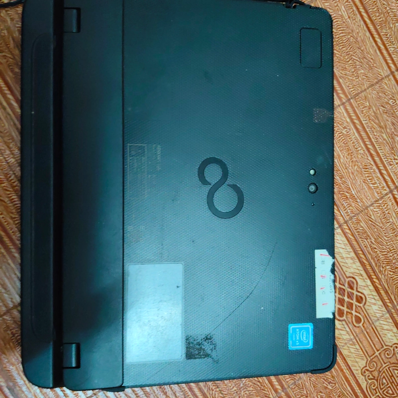 Máy tính bảng fujitsu arrows tab q508/se 452617