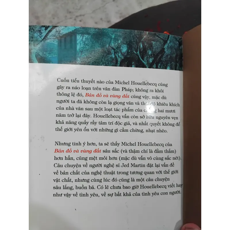 Bản đồ và vùng đất tiểu thuyết của Michel Houellebecq 960774