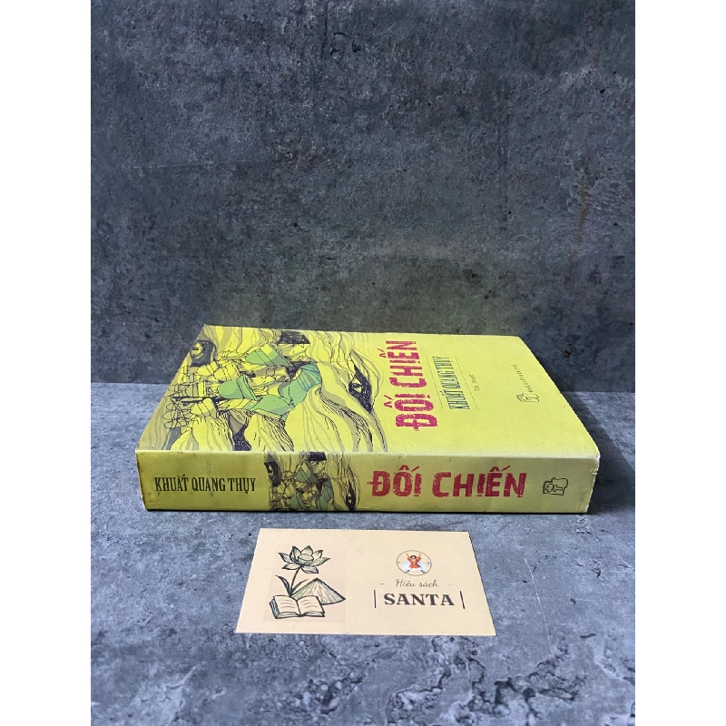 Đối chiến- Khuất Quang Thuỵ- sách lưu kho chưa qua sd,giấy xốp có ố 789564