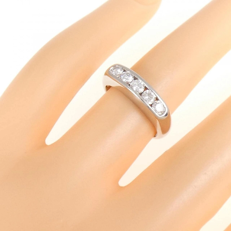 Nhẫn kim cương PT900 0.50CT 672484