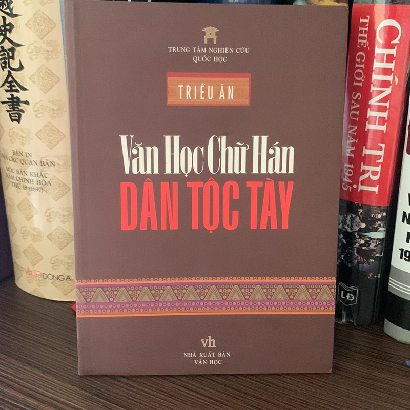 Văn Học Chữ Hán Dân Tộc Tày-Triều Ân 155025