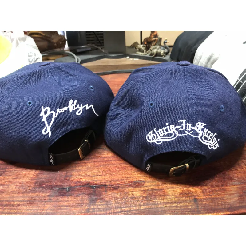 Combo 2 nón snapbakck dành cho cặp đôi - hoạ tiết thêu tay - xuất khẩu xịn. 521408