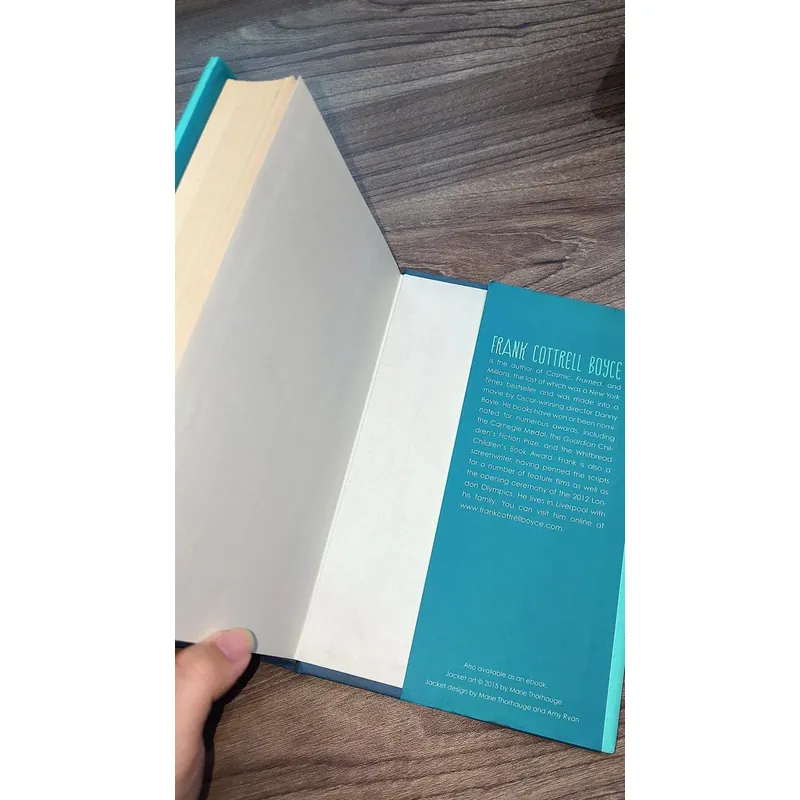 The Astounding Broccoli Boy by
Frank Cottrell Boyce (bìa cứng) 723285