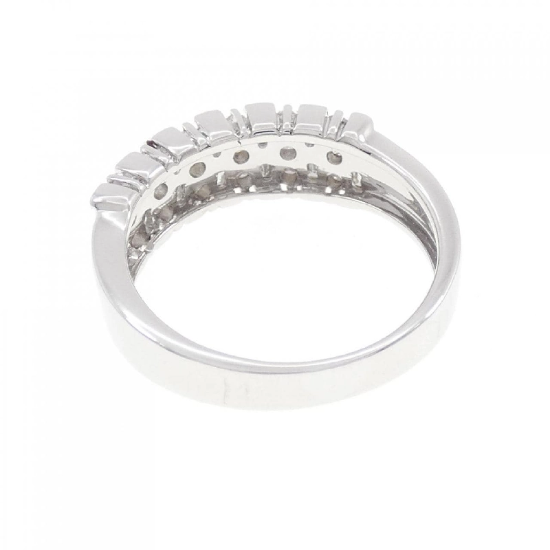 Nhẫn kim cương K18WG 0.66CT 669919