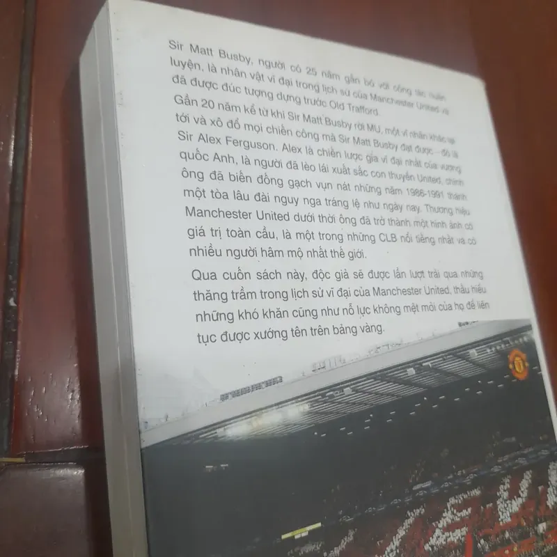 Jim White - MANCHESTER UNITED, thiên sử về Quỷ Đỏ 570076