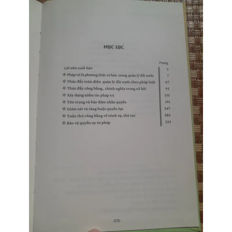 LOGICH PHÁP TRỊ... 755811