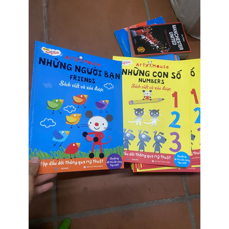 Sách học tập đầu đời thông qua Mỹ thuật 309836