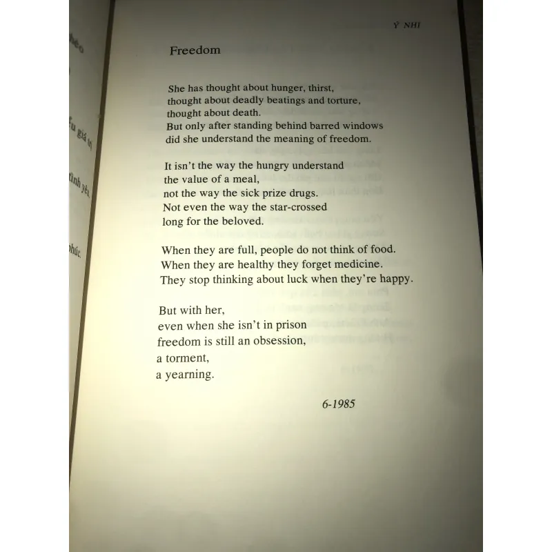 Vietnammese poets 937093