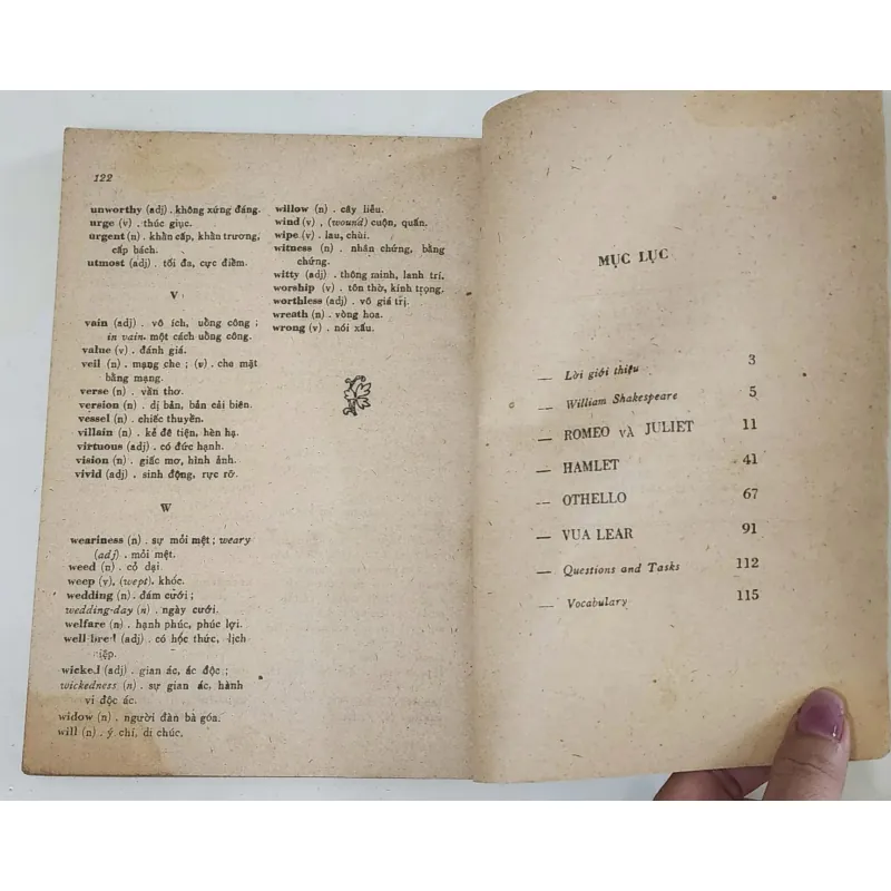 Truyện kể từ kịch Shakespeare, song ngữ Anh - Việt (có tranh vẽ minh họa) 931652