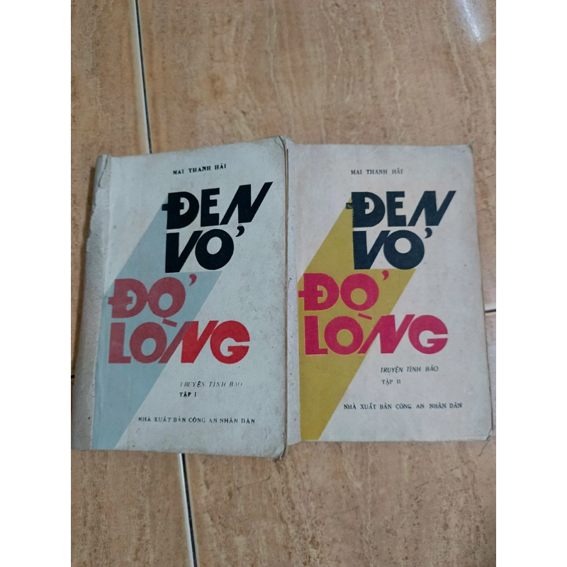 Đen vỏ đỏ lòng - tiểu thuyết tình báo (Full bộ 2 tập) 477556