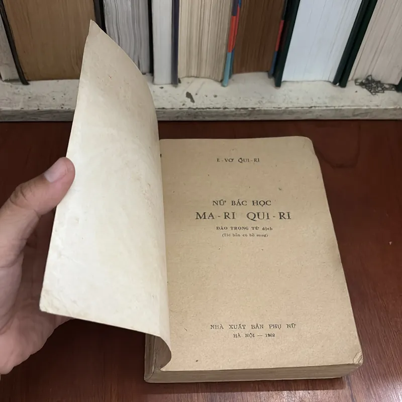 II Sách Xưa: MARI QUIRI - EVƠ QUIRI - 1982 591659
