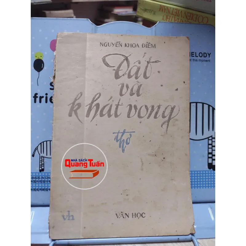 sách: Đất và khát vọng -Nguyễn Khoa Điềm (A1) 572962
