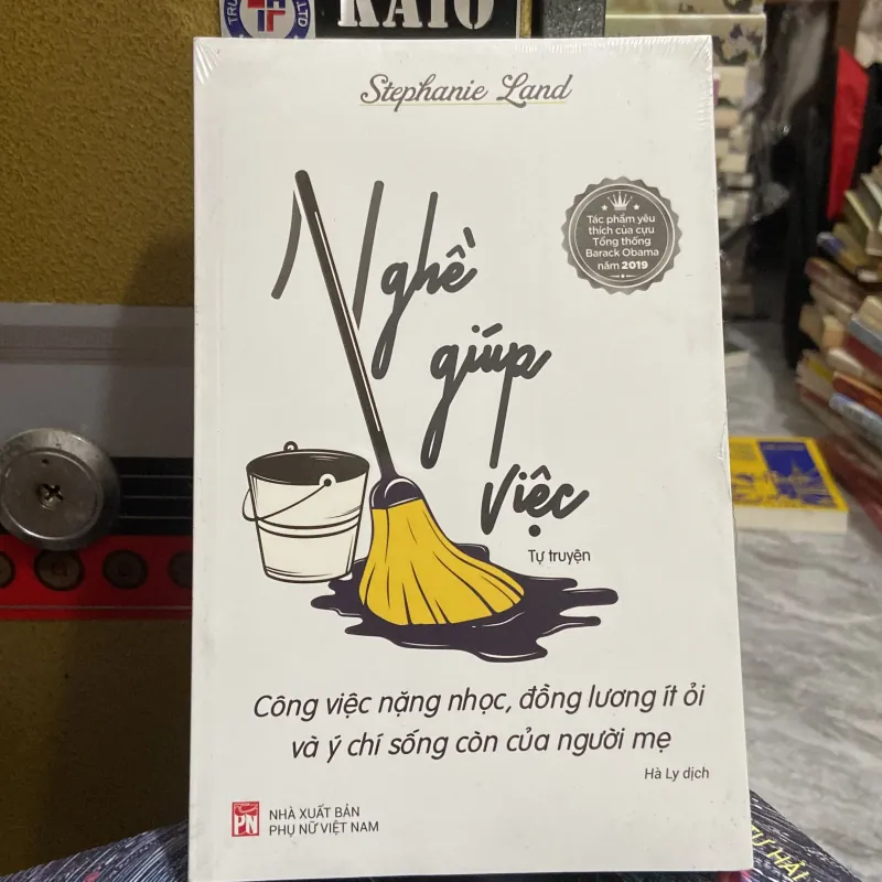 (Tự truyện) - Nghề giúp việc - Stephanie Land 972485