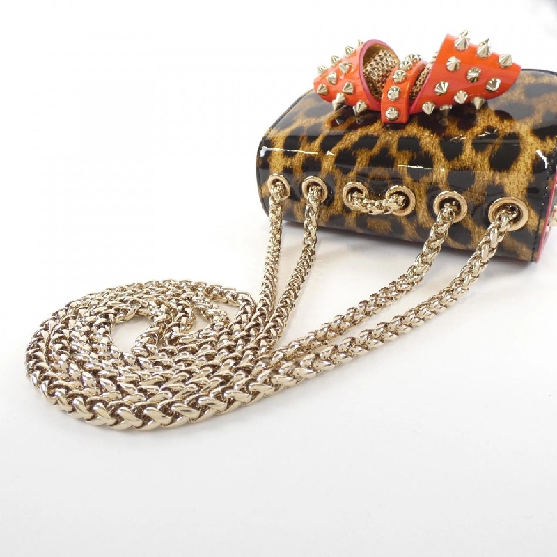 Túi xách vai CHRISTIAN LOUBOUTIN SWEETY CHARITY 1165039 612046