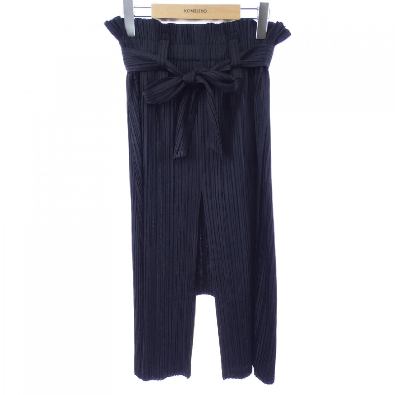 Quần PLEATS PLEASE PP73-JF423 - Hàng hiệu Authentic 813402