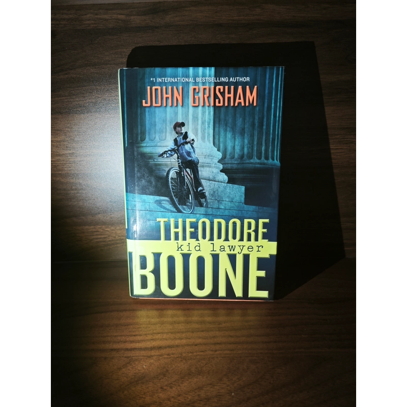 Ngoại văn Theodore Boone: Kid Lawyer (Theodore Boone, #1) - John Grisham 548284