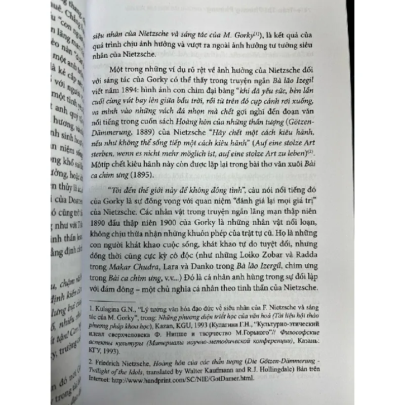 Văn học Nga hiện đại: những vấn đề lý thuyết và lịch sử - Trần Thị Phương Phương 693374