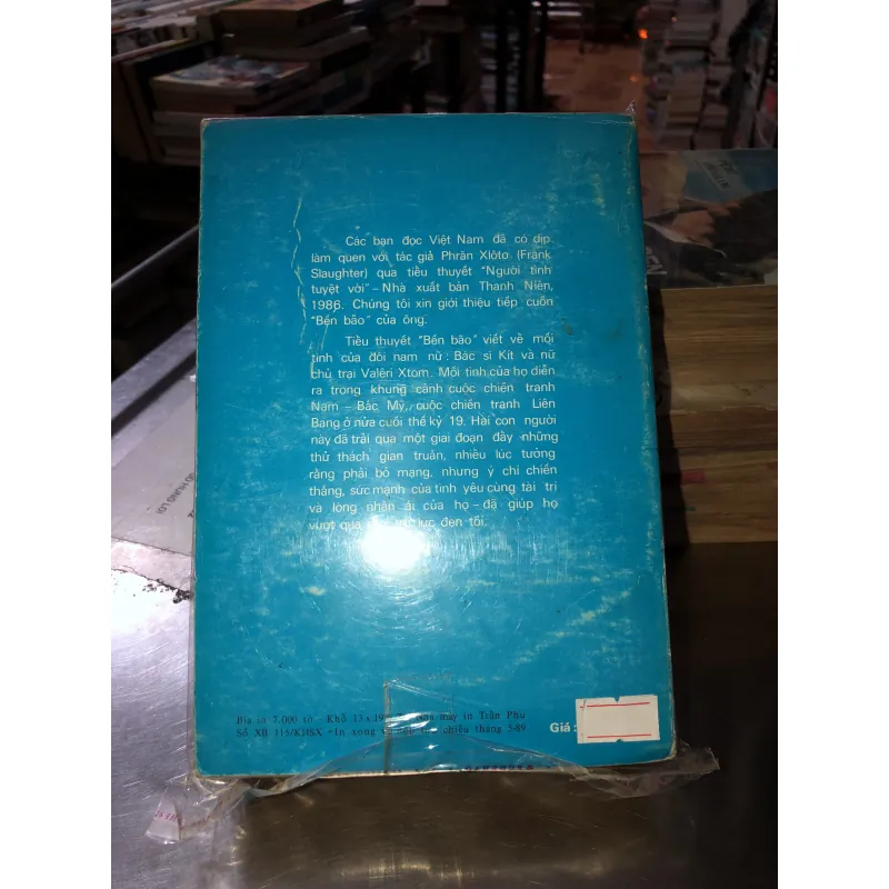 Bến bão - Frank Slaughter  784759