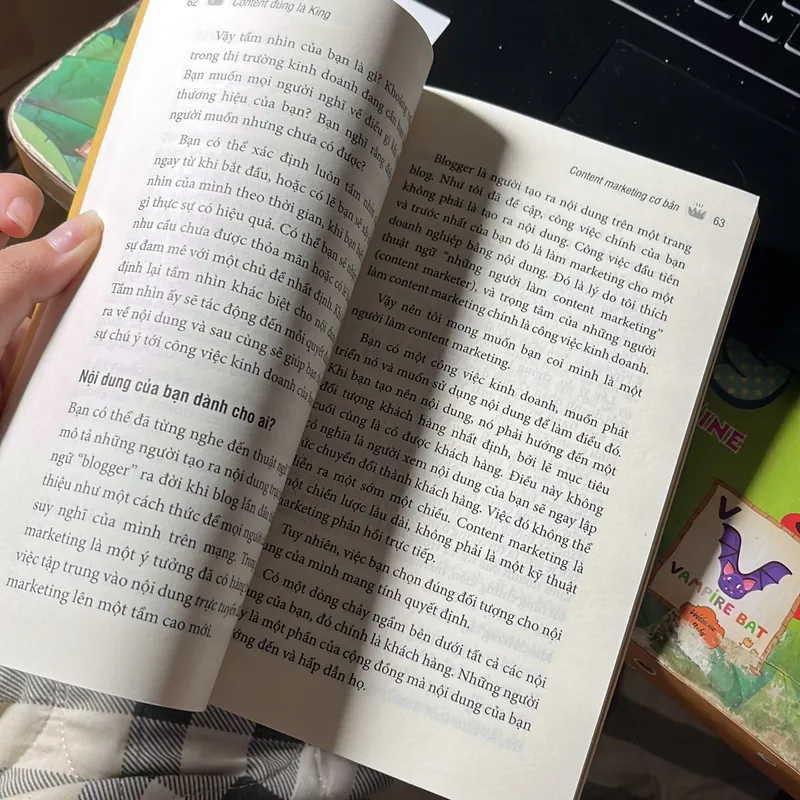 Sách Content là Kinh 577905