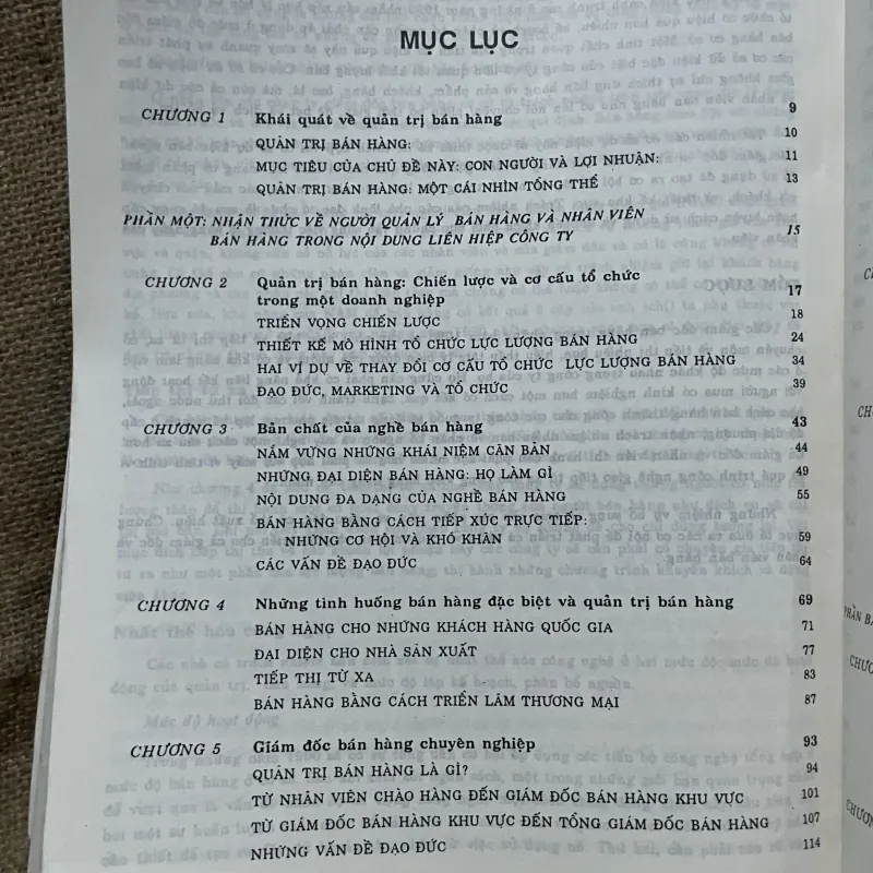 Quanr trị bán hàng - JAMES M. COMER- khổ lớn, hơn 440 trang  961599
