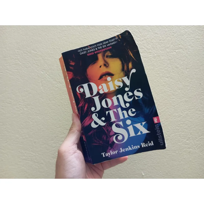 Daisy jones & the six , sách tiếng Đức, German Book, buecher  719421