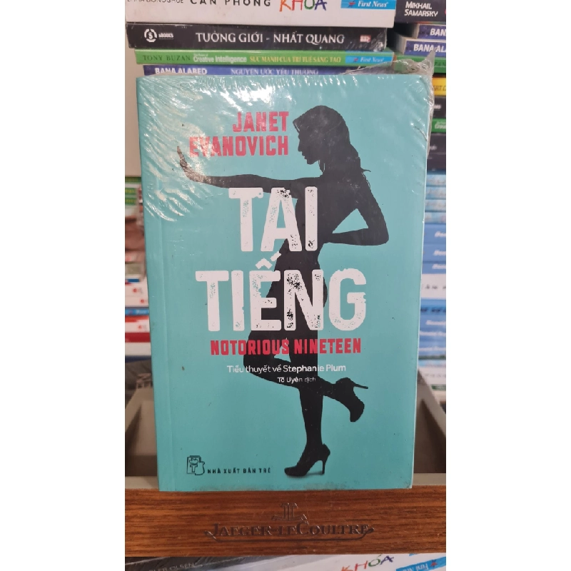 Tai tiếng - Janet Evanovich [2001] SÁCH VĂN HỌC-Sách lưu kho còn seal có chấm ố cạnh STB471 457403