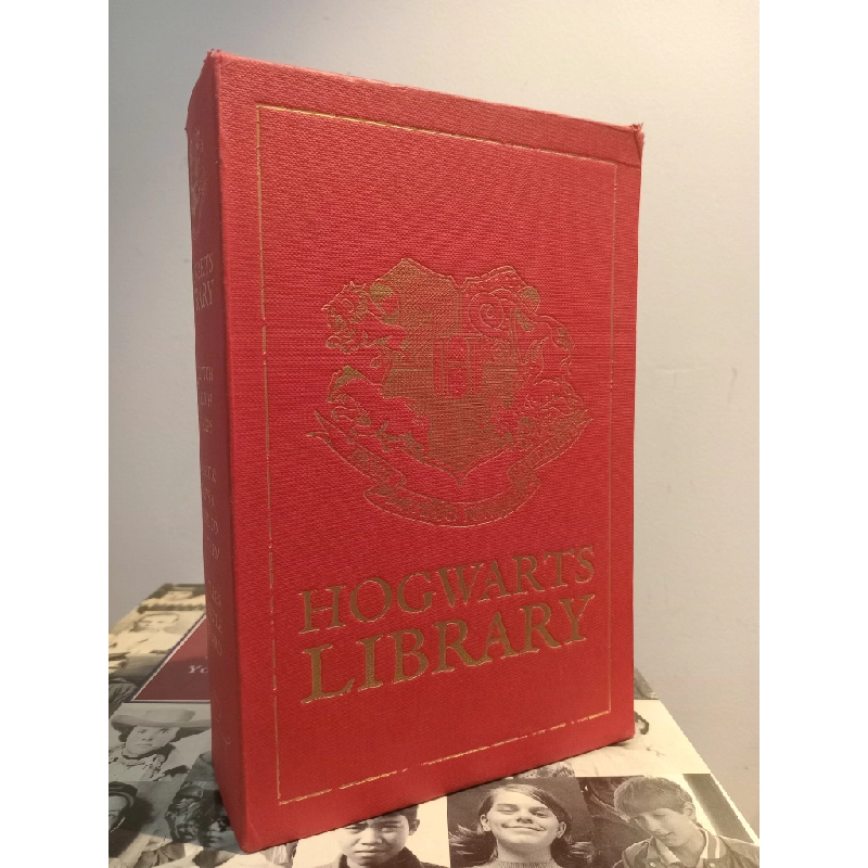 Hogwarts Library: Quidditch Through The Ages | Fantastic Beasts & Where To Find Them | The Tales Of Beedle The Bard 453893