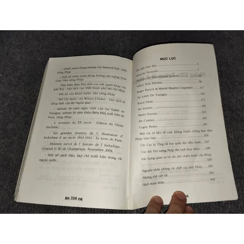 NHỮNG VIÊN TƯỚNG NGÃ NGỰA 993143