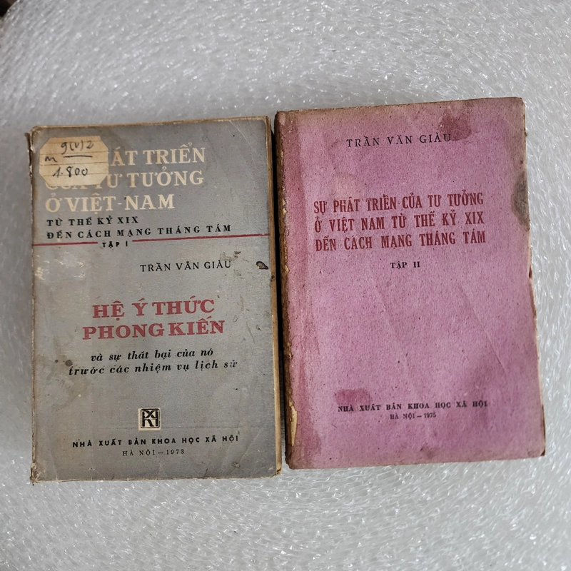 Sự phát triển tư tưởng ở Việt Nam thế kỷ XIX đến CMT8 | Trần Văn Giàu 2 tập. 1973. 1975 528593