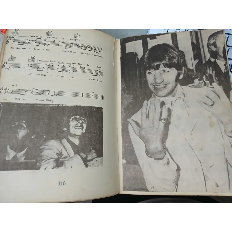 152 CA KHÚC ĐỂ ĐỜI CỦA TỨ QUÁI BEATLES 588229