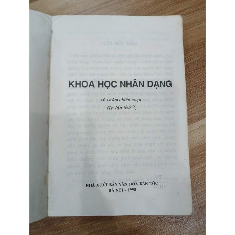 Khoa Học Nhân Dạng 548399