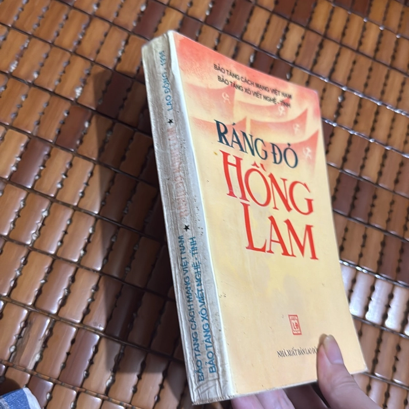 Ráng đỏ hồng lam 524872