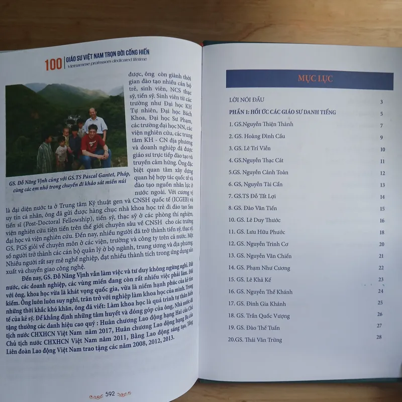 100 Giáo Sư Việt Nam Trọn Đời Cống Hiến (Tập 2) 723305